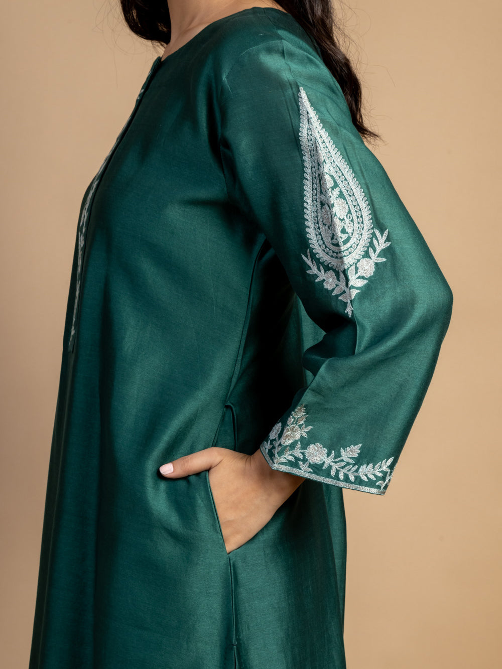 Bottle green Embroidered Chanderi Kurta