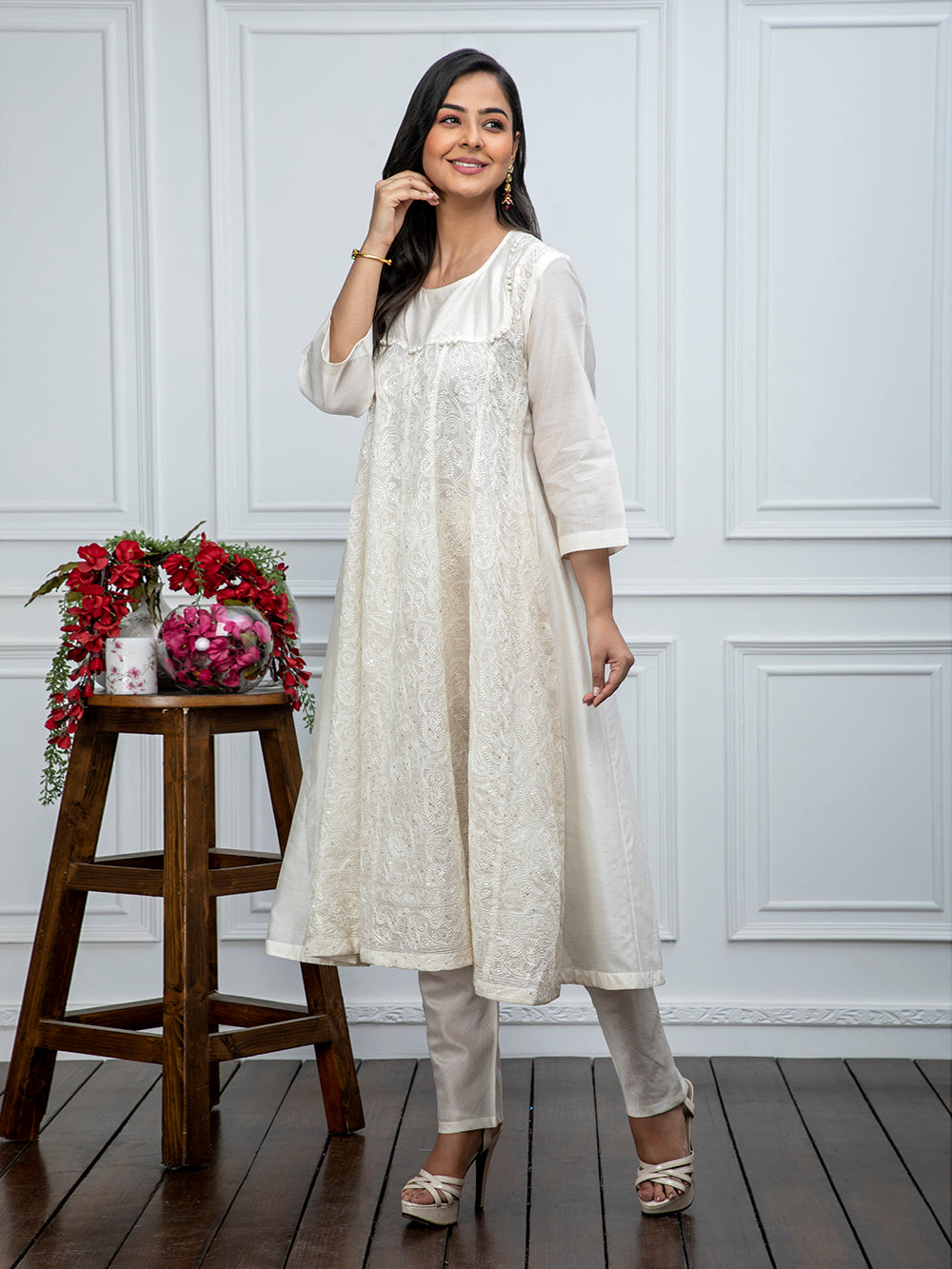 Off White embroidered chanderi Kurta with churidar