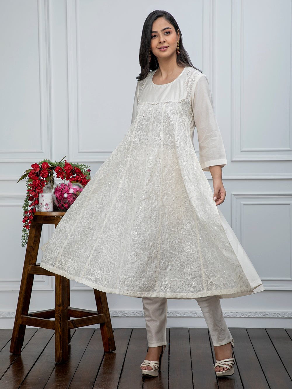 Off White embroidered chanderi Kurta with churidar