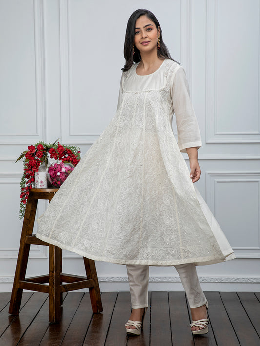 Off White embroidered chanderi Kurta with churidar