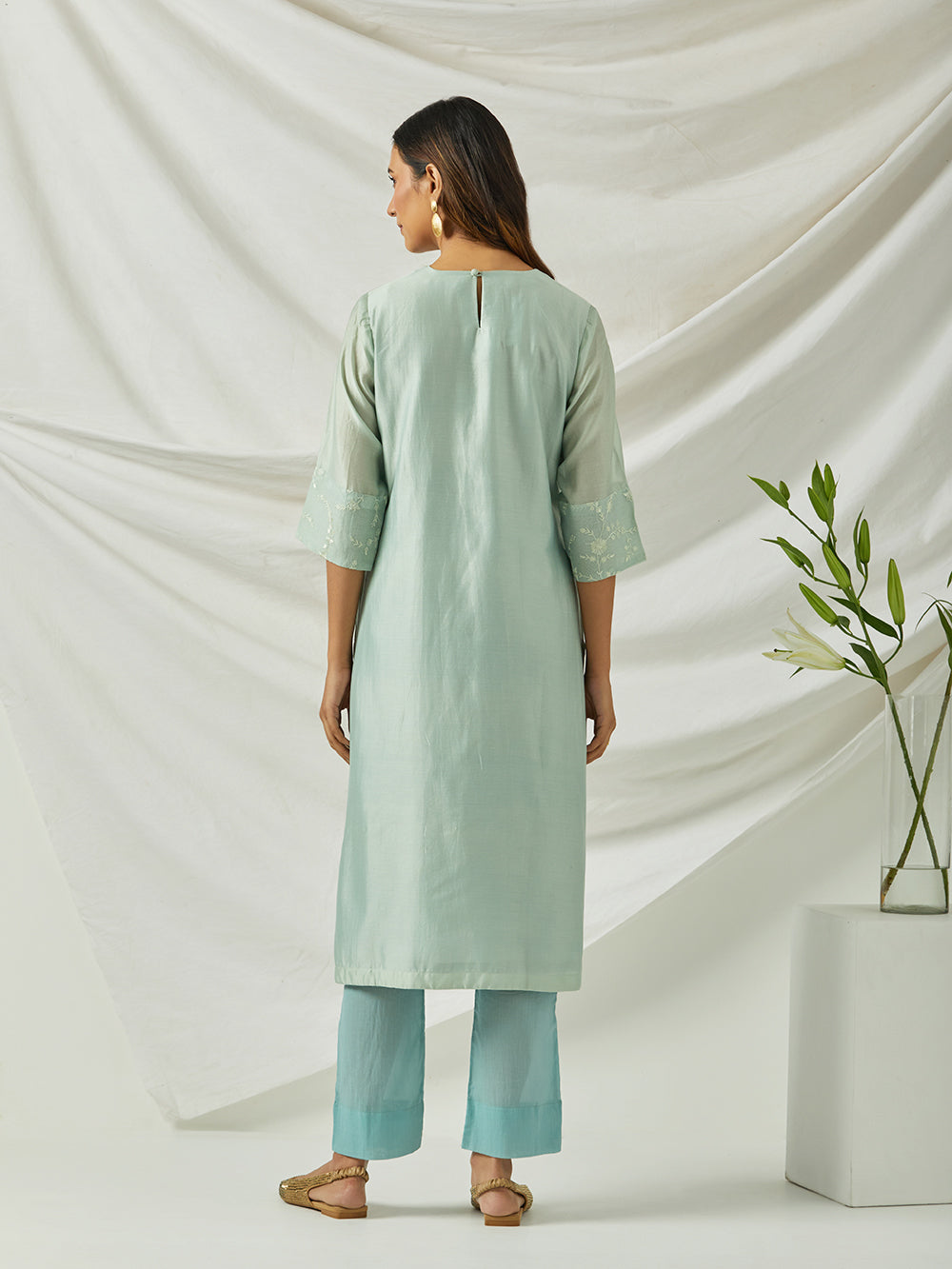 Light Green Chanderi Kurta With Pant – Set Of 2