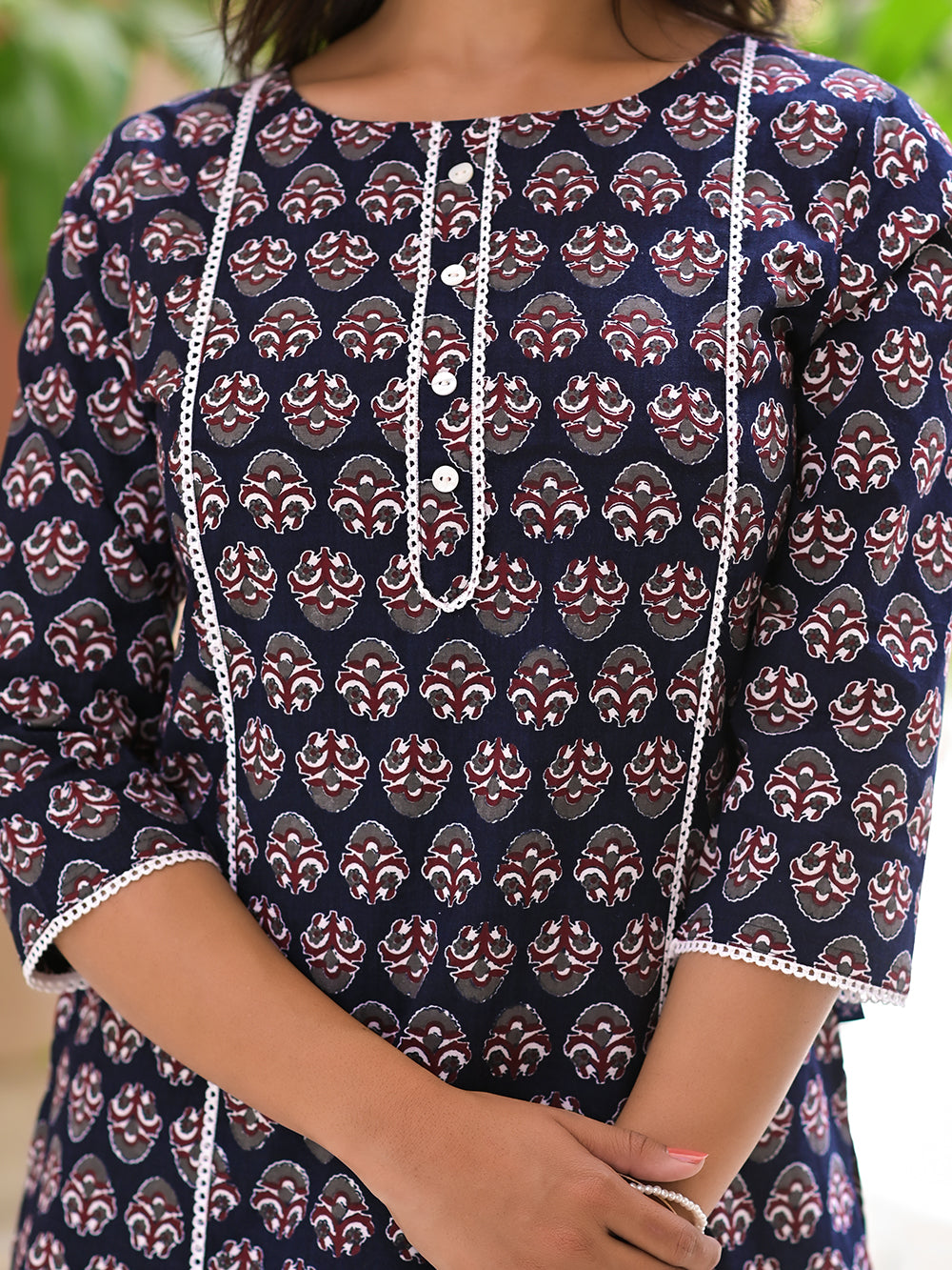 Black Cotton Printed Straight Kurta with Pants- Set of 2