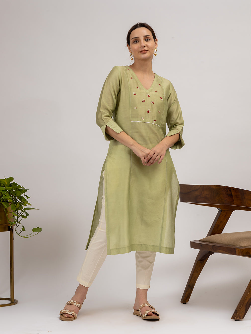 Green Chanderi Embroidered Kurta