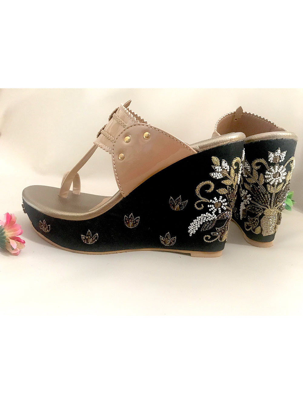 Nude & Black leather Kolapuri Wedges