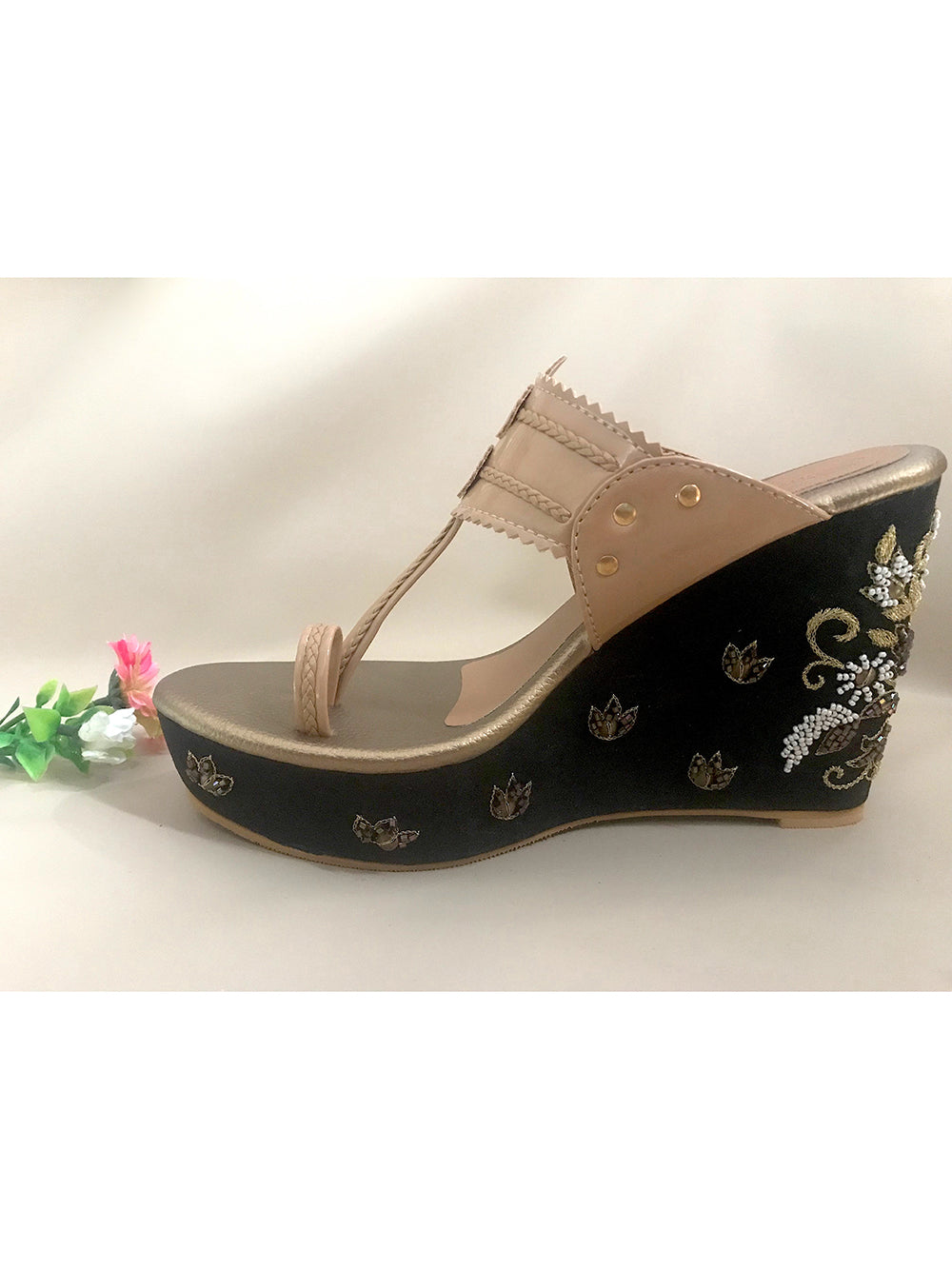 Nude & Black leather Kolapuri Wedges