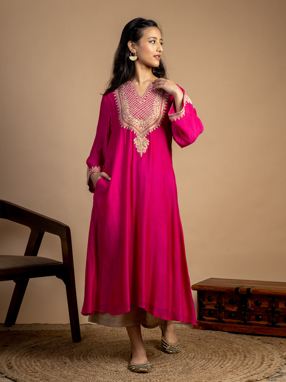 Magenta Embroidered Maheshwari Silk Kurta