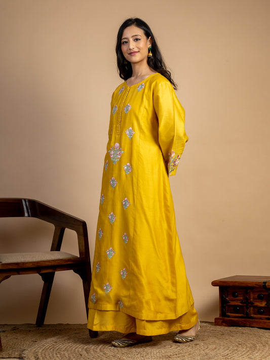 Yellow Embroidered Chanderi Kurta