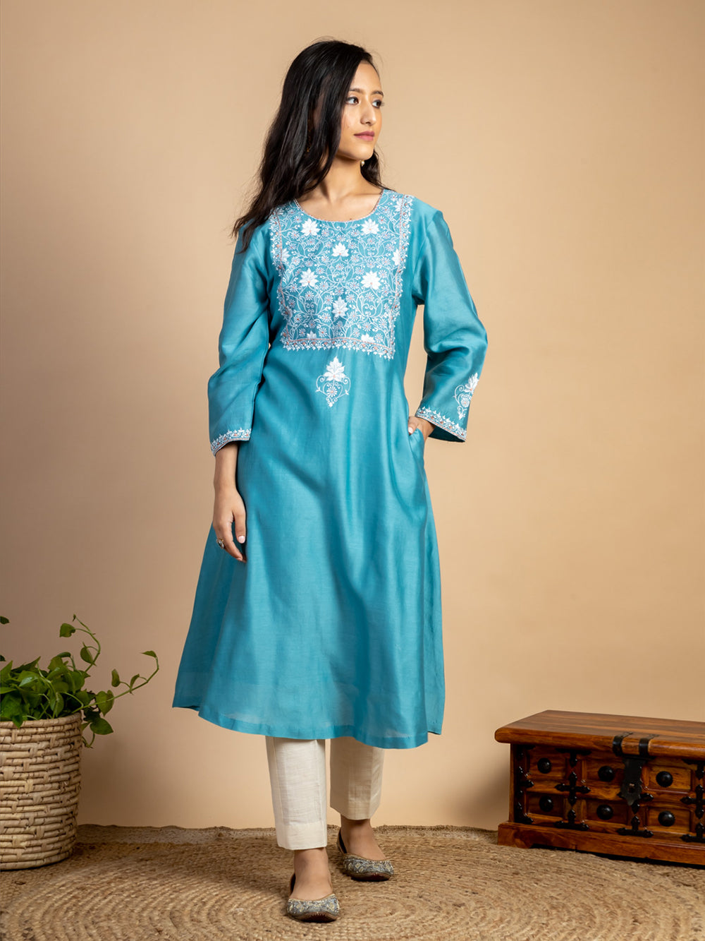 Turquoise Embroidered Chanderi Kurta