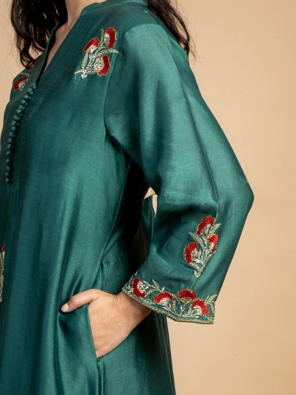 Bottle green Embroidered Chanderi Kurta