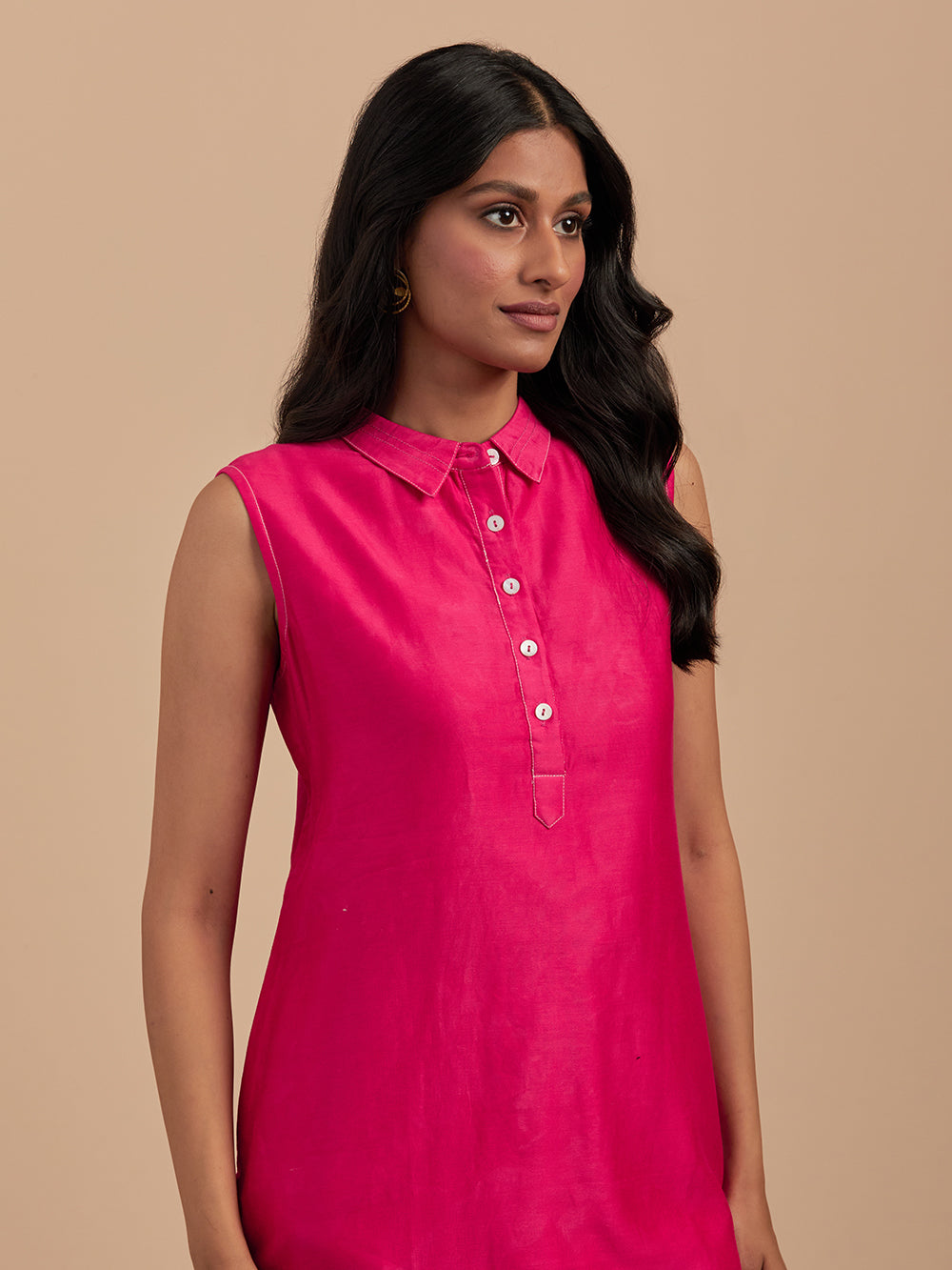 Magenta Chanderi kurta with pants set of 2