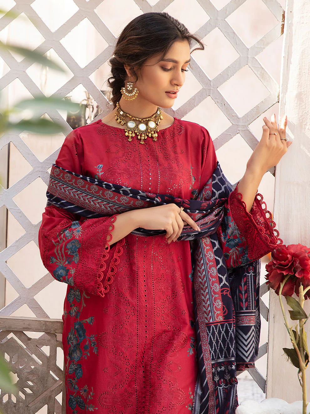 Red Shiffli Embroidered Suit - Set of 3