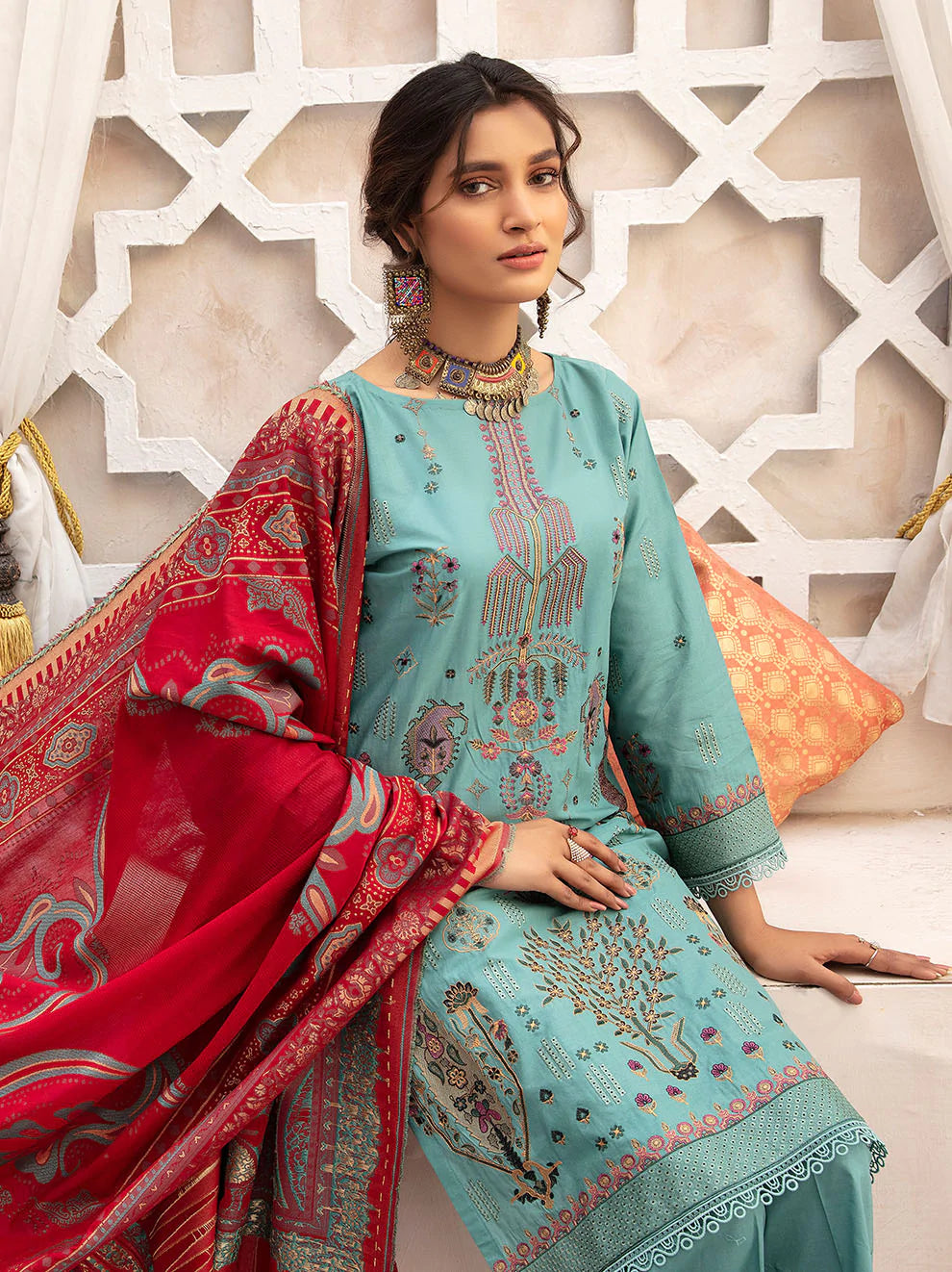 Green Embroidered Cotton Suit - Set of 3