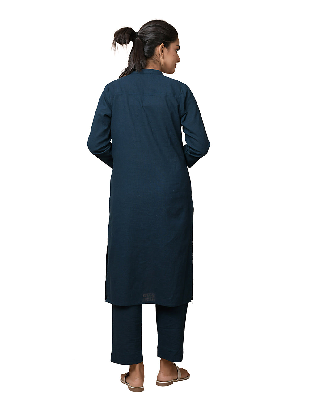 Blue Solid Metal Embellishment Cotton Kurta