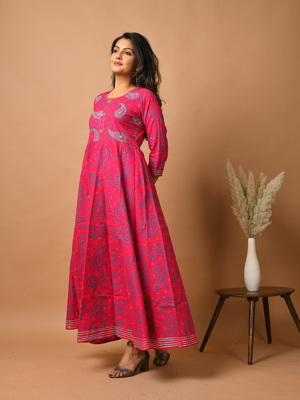 Pink Paisley Printed Cotton Kurta