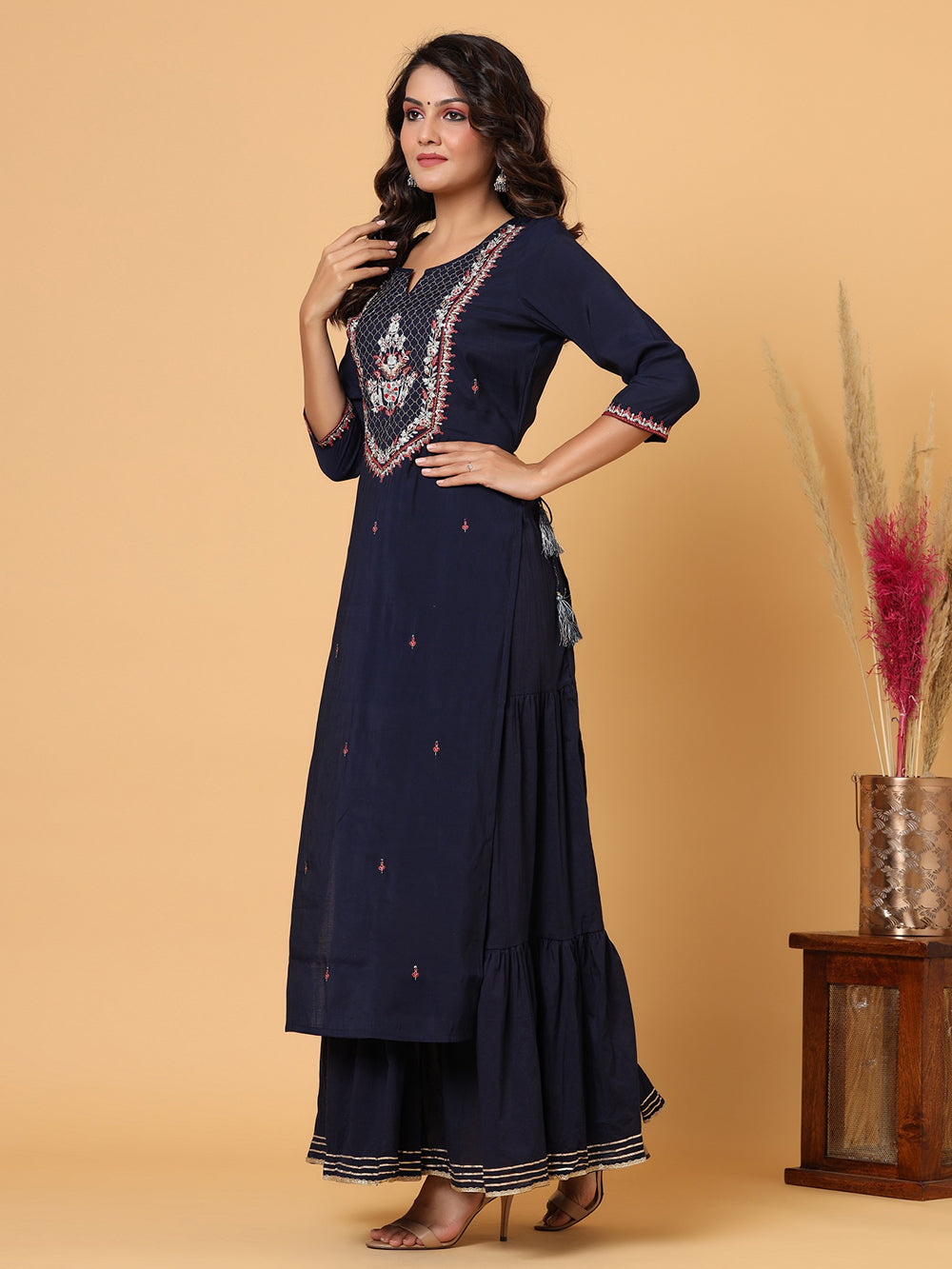 Blue Embroidered Chanderi Ethnic Kurta