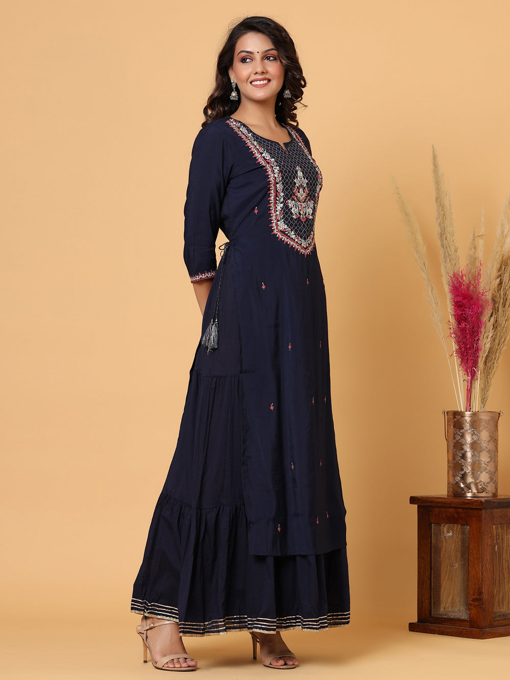 Blue Embroidered Chanderi Ethnic Kurta