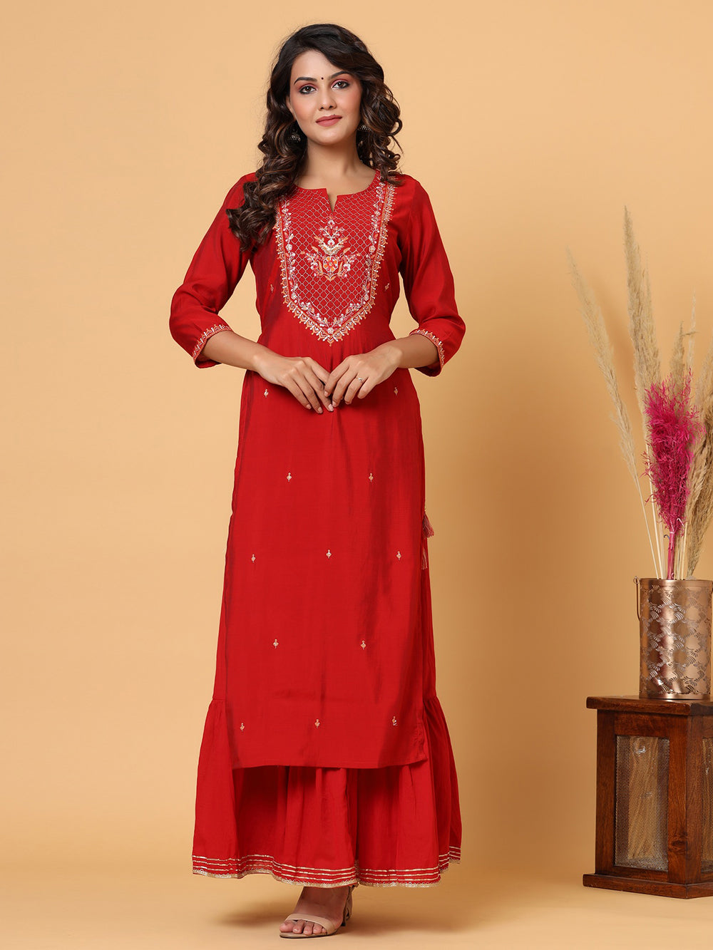 Red Embroidered Chanderi Ethnic Kurta