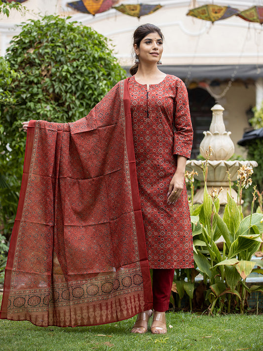 Maroon Printed Cotton Kurta Pant Dupatta Set