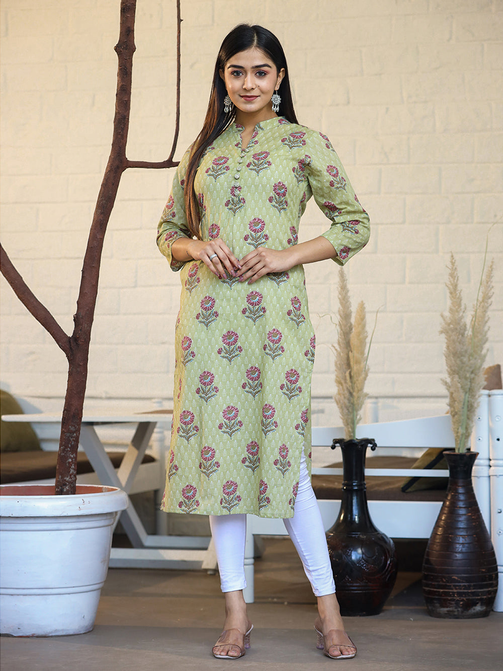 Green Floral Printed Cotton Casual Kurta